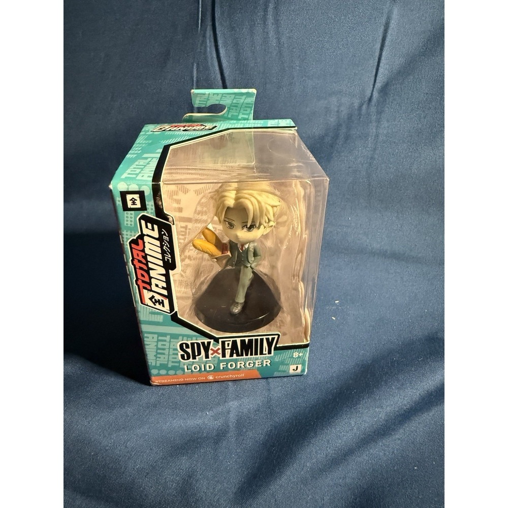 Total‎ Anime - Spy Family - Loid Forger  (1 figure)